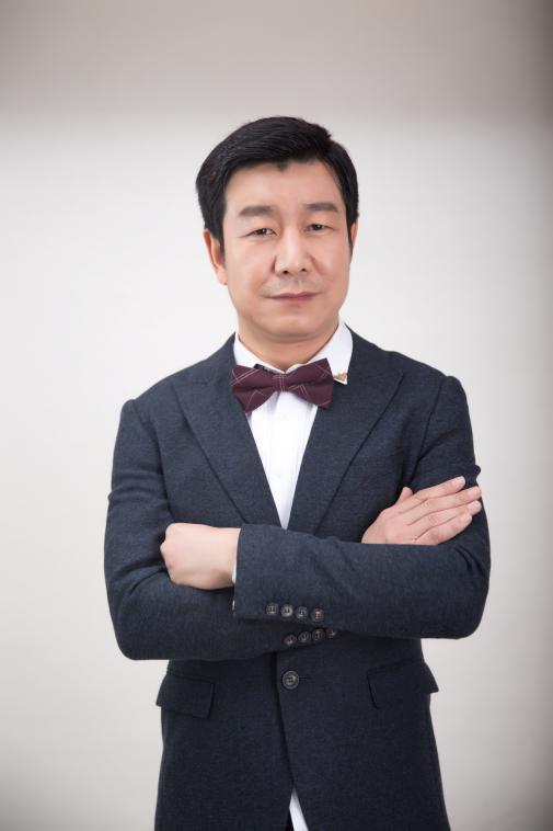 周恩熙(eunhee),知名网络红人电商达人,各大网络媒体超高曝光度,拥有