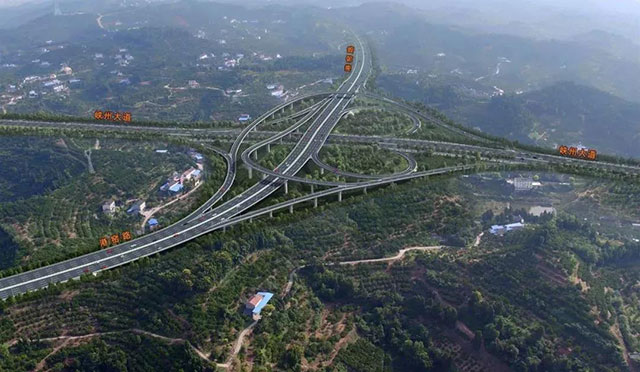 港窑路快速路是我市中心城区"四纵五横"快速路的重要组成部分,工程北