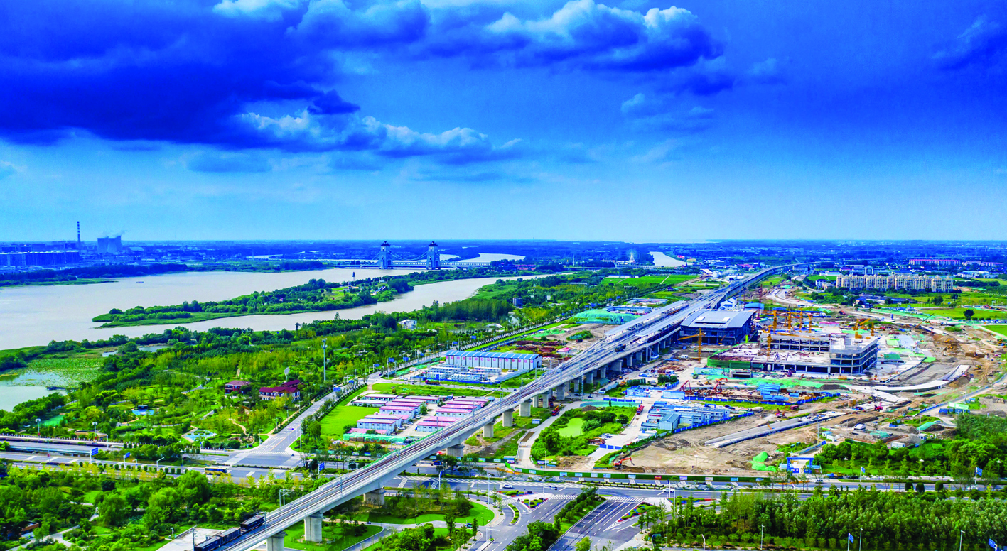 连淮扬镇铁路迎来通车倒计时,位于生态科技新城的扬州东站作为城市