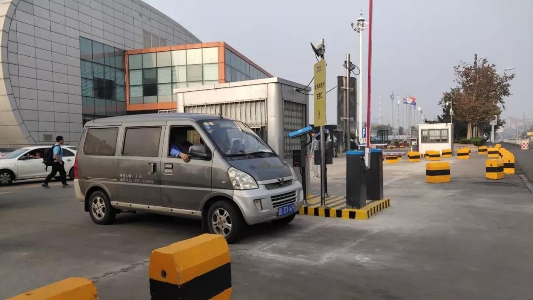 接下来,     我市各大医院,商场,封闭式收费停车场     也将逐步