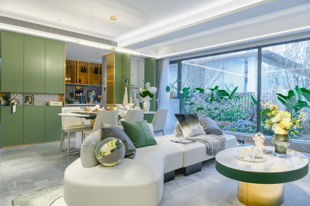 贵阳龙湖天曜天幕宽厅 现代美学样板间火热开放中-贵阳诸葛找房