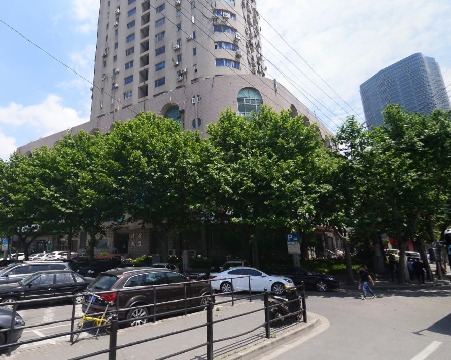 合租| 建爱大厦,精装修,拎包入住,本周必出