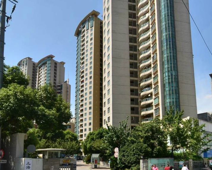 合租| 静安四季苑,精装修,拎包入住,本周必出