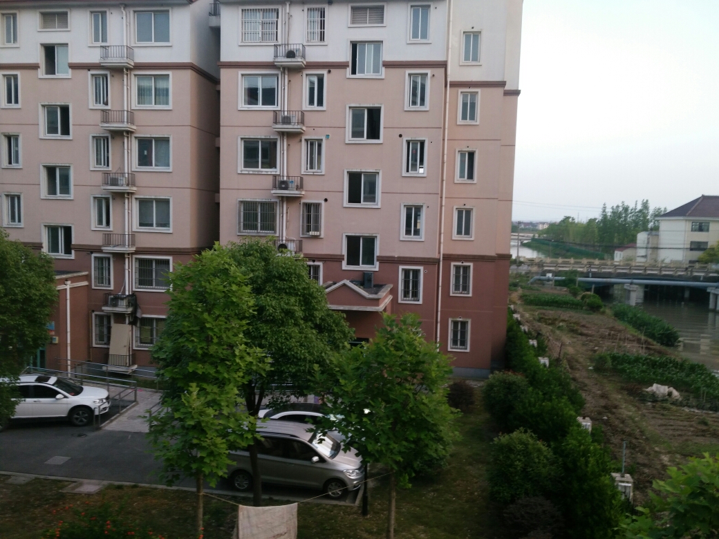 整租| 红梅雅苑,精装修,拎包入住,本周必出