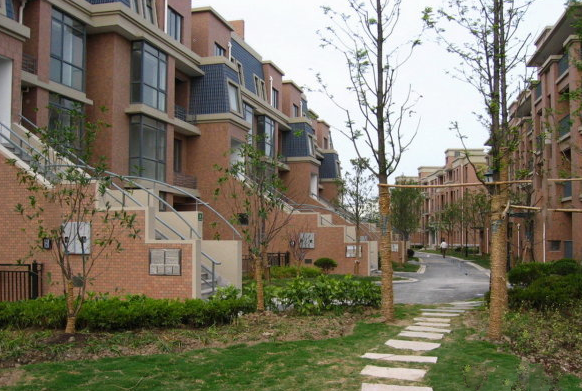 合租| 南郊别墅,精装修,拎包入住,本周必出