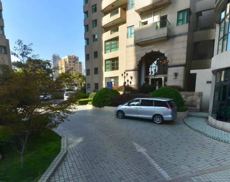 整租| 鸿艺豪苑,精装修,拎包入住,本周必出