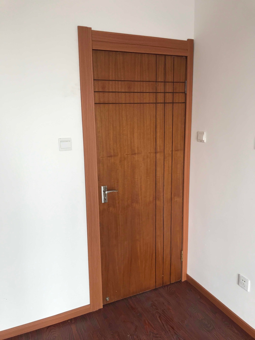 整租| 新江湾戎泽苑,精装修,拎包入住,本周必出