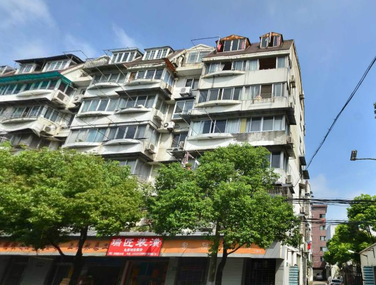 合租| 永和苑,精装修,拎包入住,本周必出