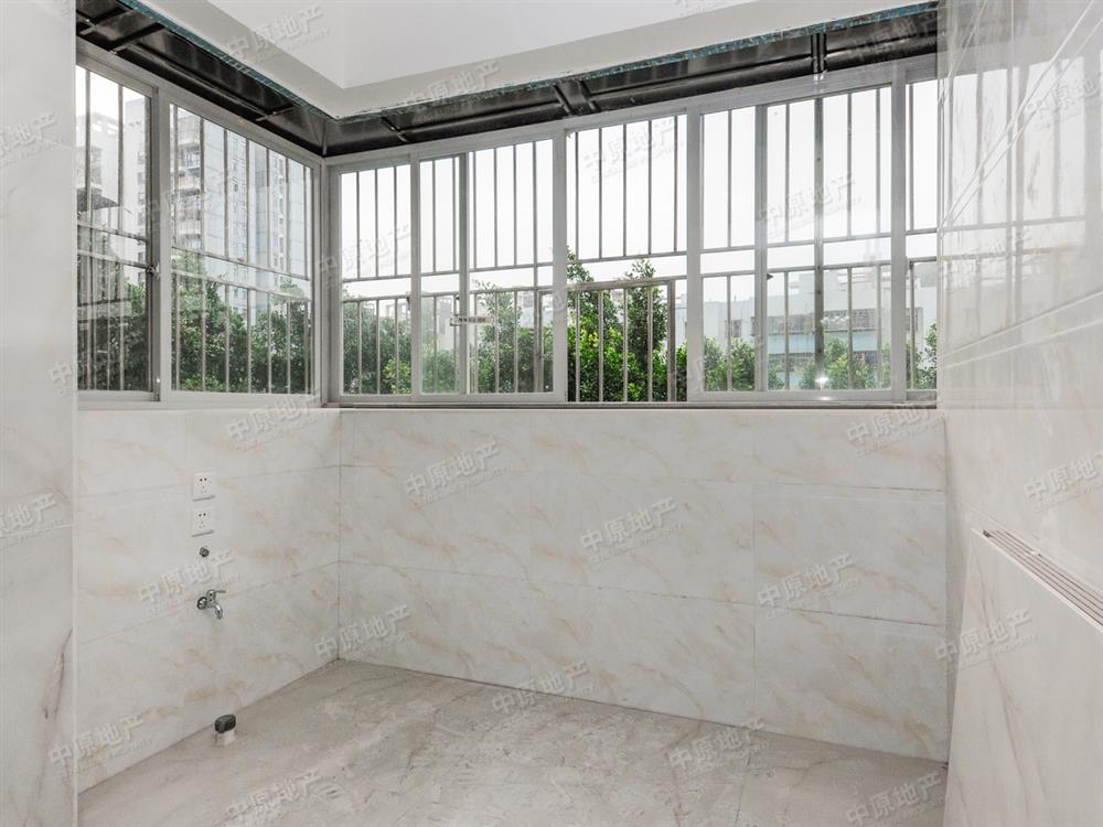 龙联花园租房_整租龙联花园豪华装修3室2厅6000元/月租房信息-西丽