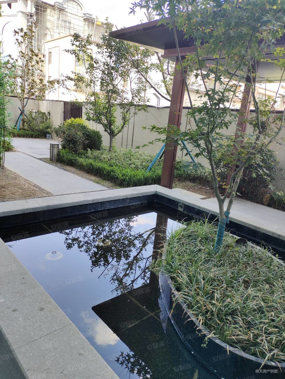 6500买别墅,陶溪谷,一楼带大院子带露台,紧邻孝妇河