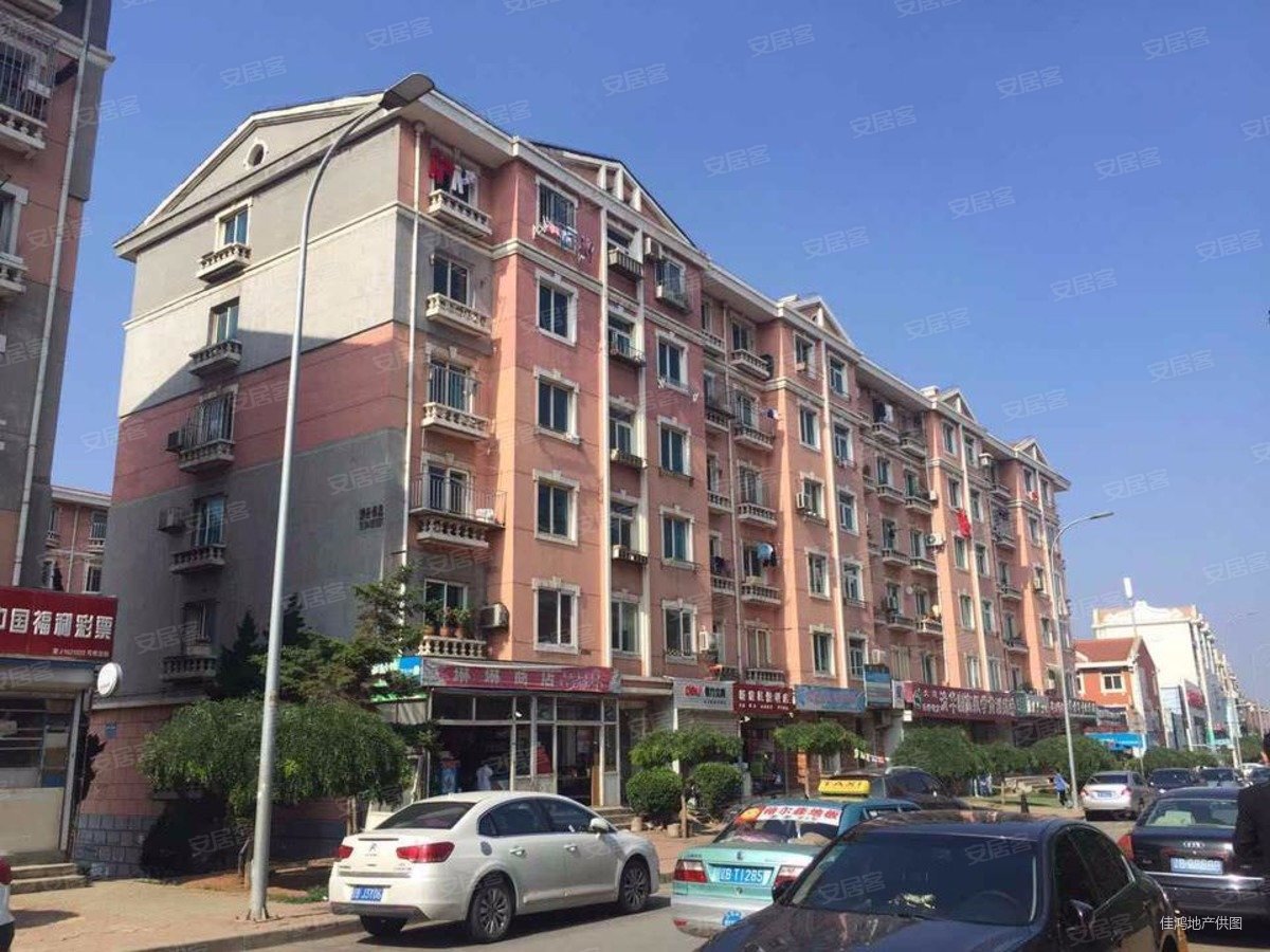 欣乐公园楼层三室南北通厅通透东明厅户型方正