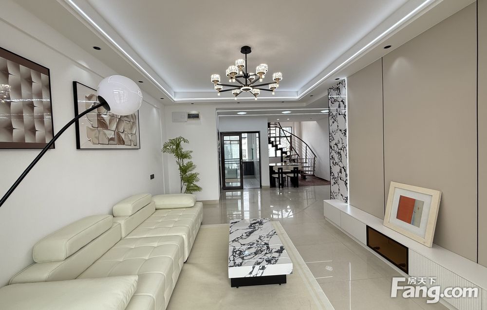 水木蓝山 152平4居 南北向精装修 随时签约水木蓝山 152平4居 南北向精装修 随时签约