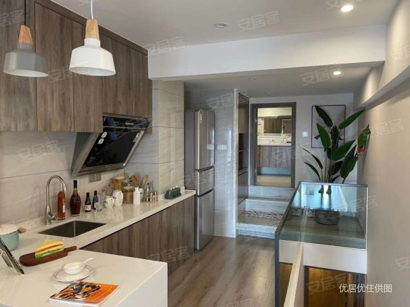 盈天新天地广场45万首付5万起综合体三