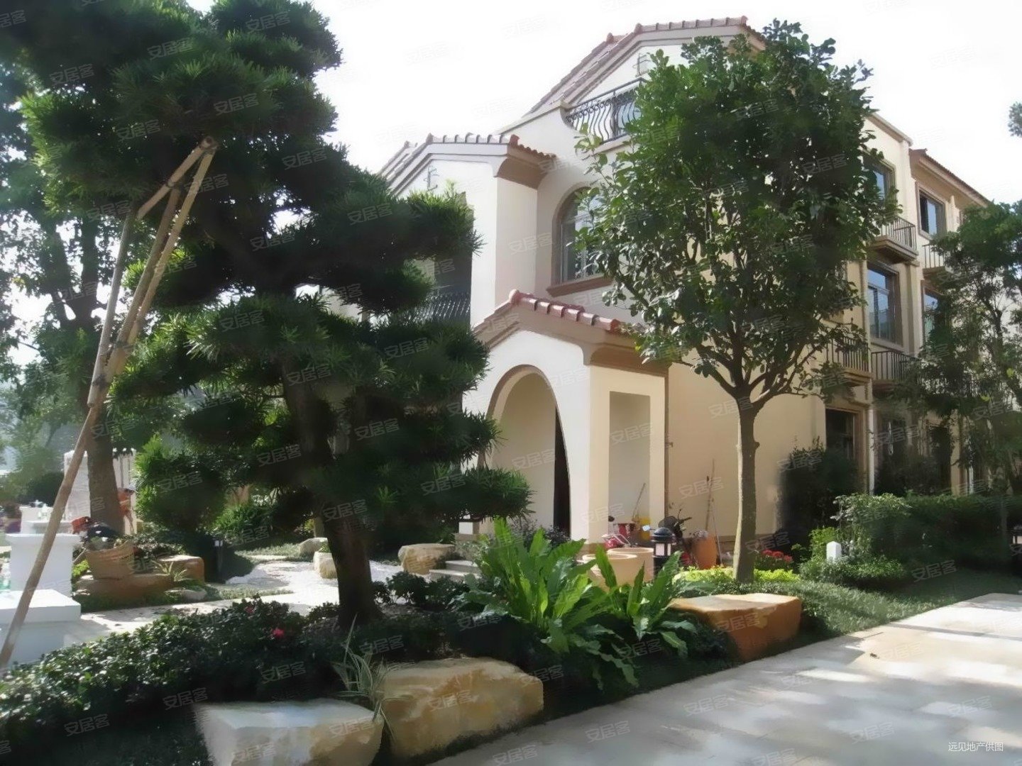 新上华南碧桂园翠云山四拼别墅房间多位置靓150方花园