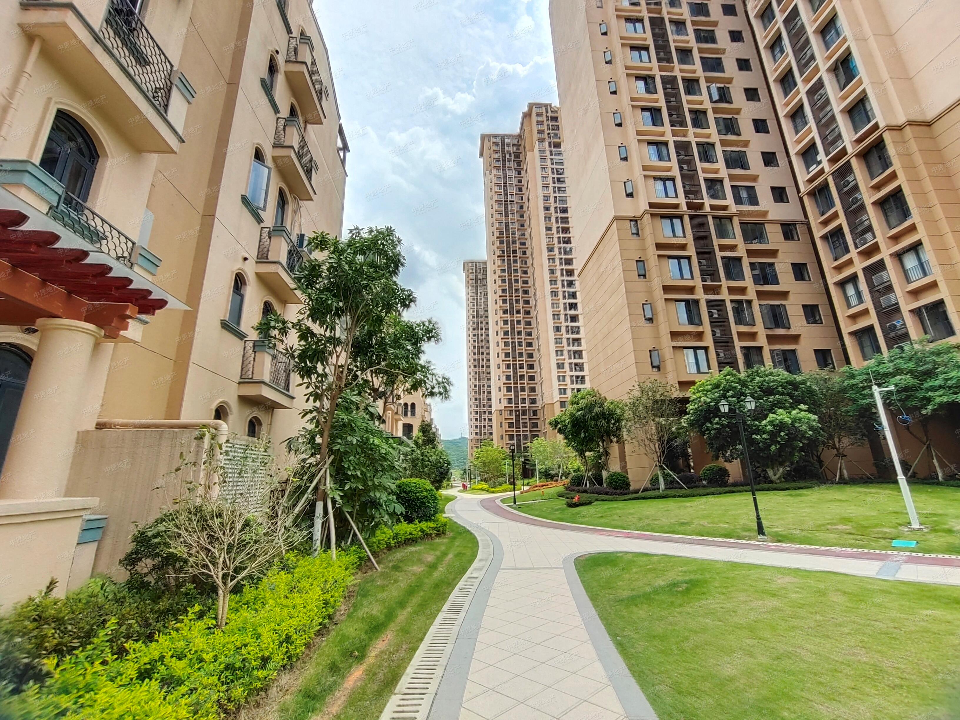 万科山景城铁英学位出行方便产权清晰带车位可看房