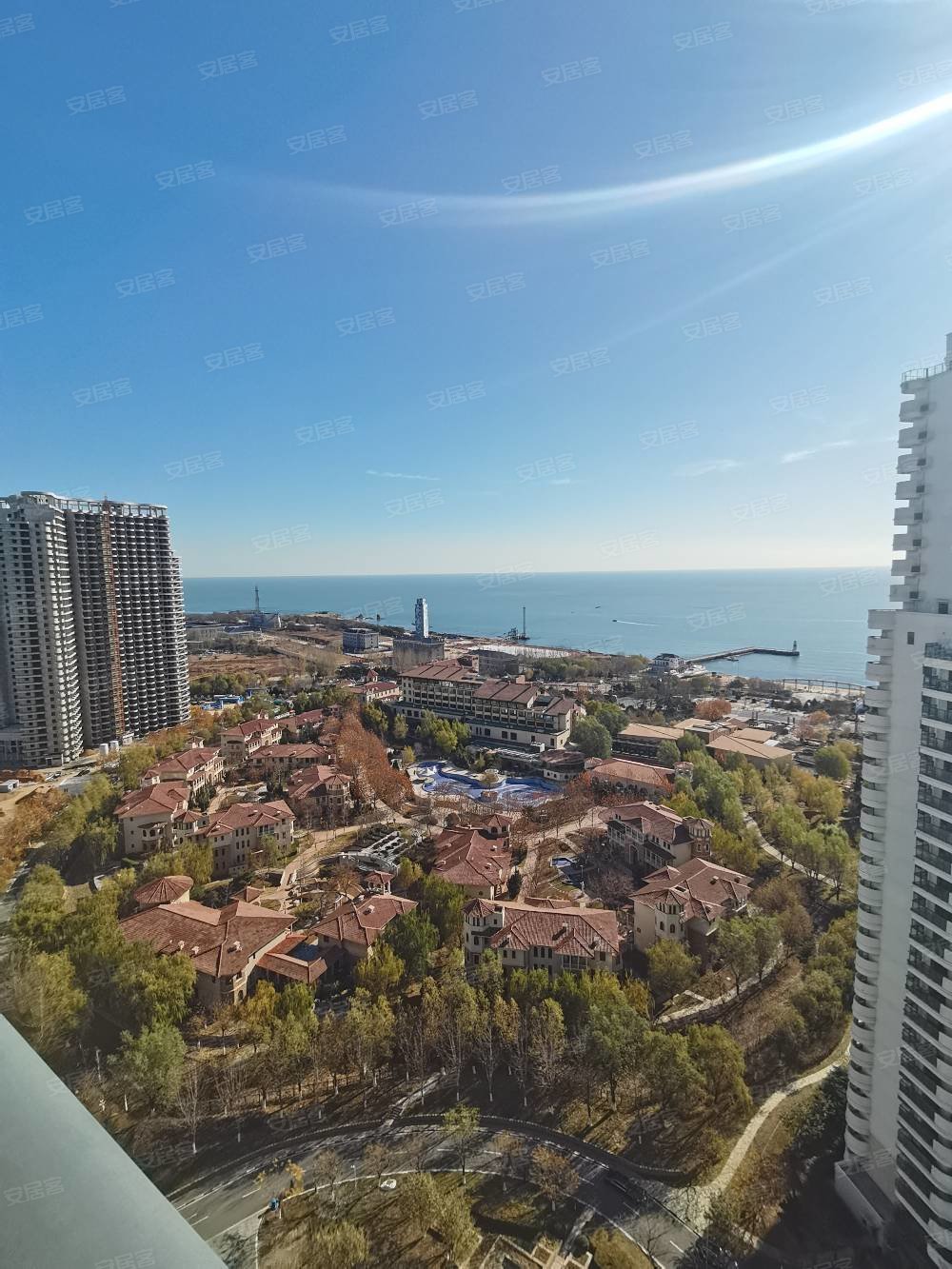 东戴河山海同湾22号楼25万看海高层送露台拎包入住