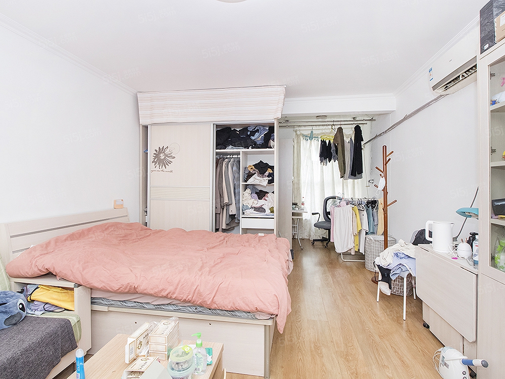 花园公寓 1室0厅 东