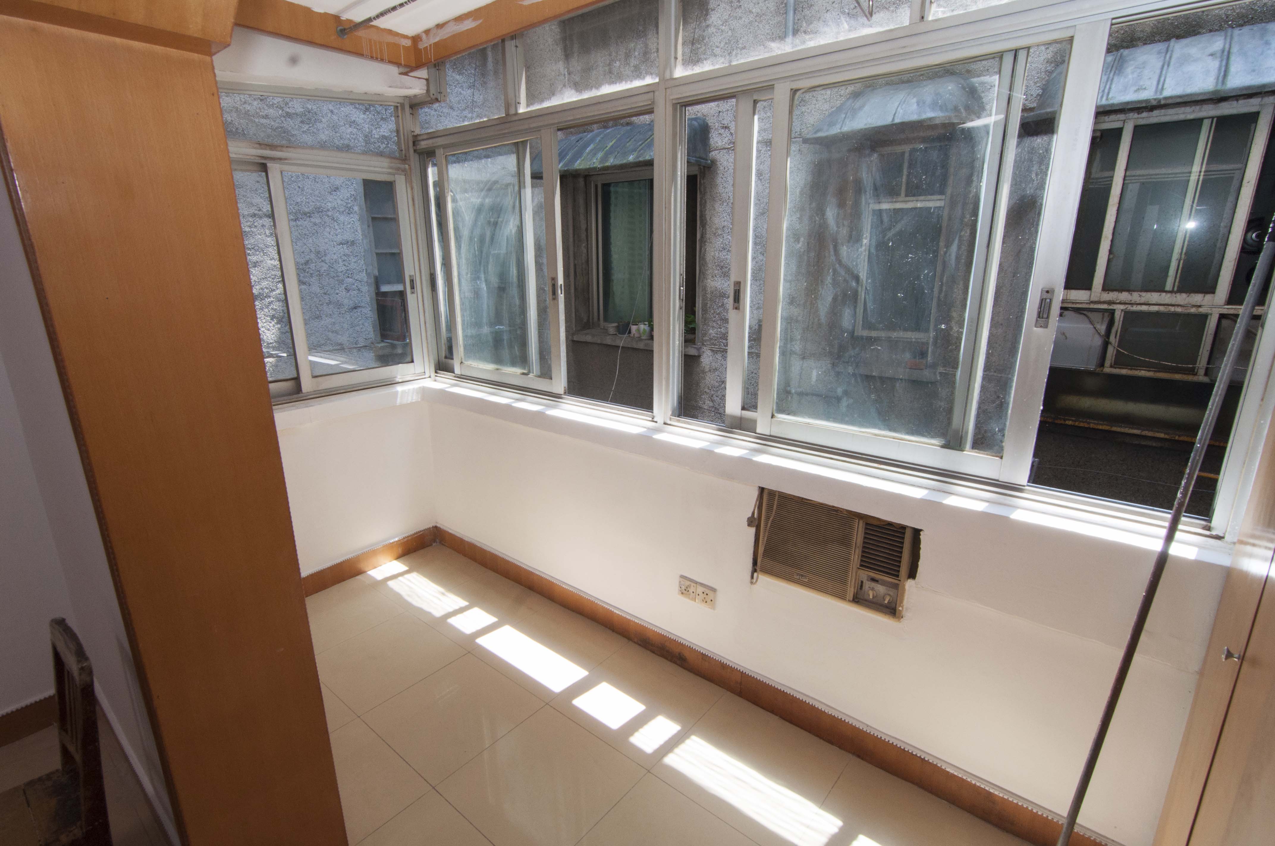 石子冲巷 2室2厅1卫 50.0万