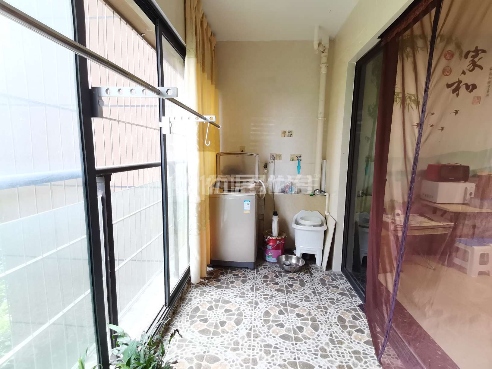 民大地铁口 相思湖 精装舒适三房 中房新天地