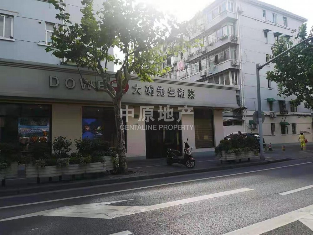 平型关路240弄