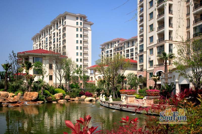 银河湾明苑毛坯3房 西边户 朝南别墅区 采光无遮挡 出行方便