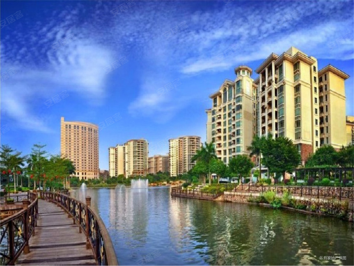 800万买博爱七路独栋大别墅南向大花园采光更好