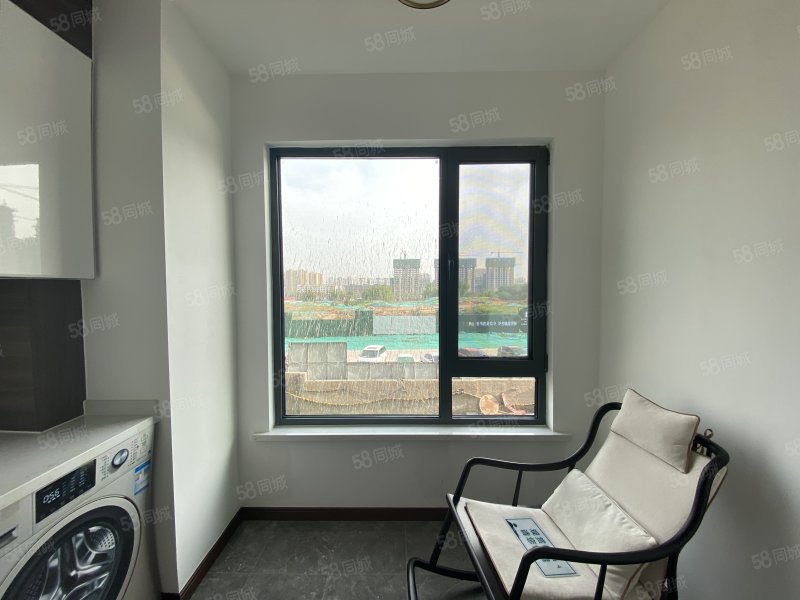 青建尚东郡 四室两厅两卫 全明山户型 广角观景阳台