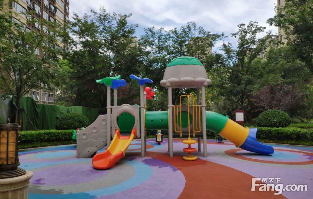 恒大悦龙台精装大四房家具家电全留拎包入住近中海九玺天俊悦府