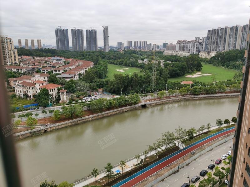 天英月珑湾,精致实惠4房,中楼层.