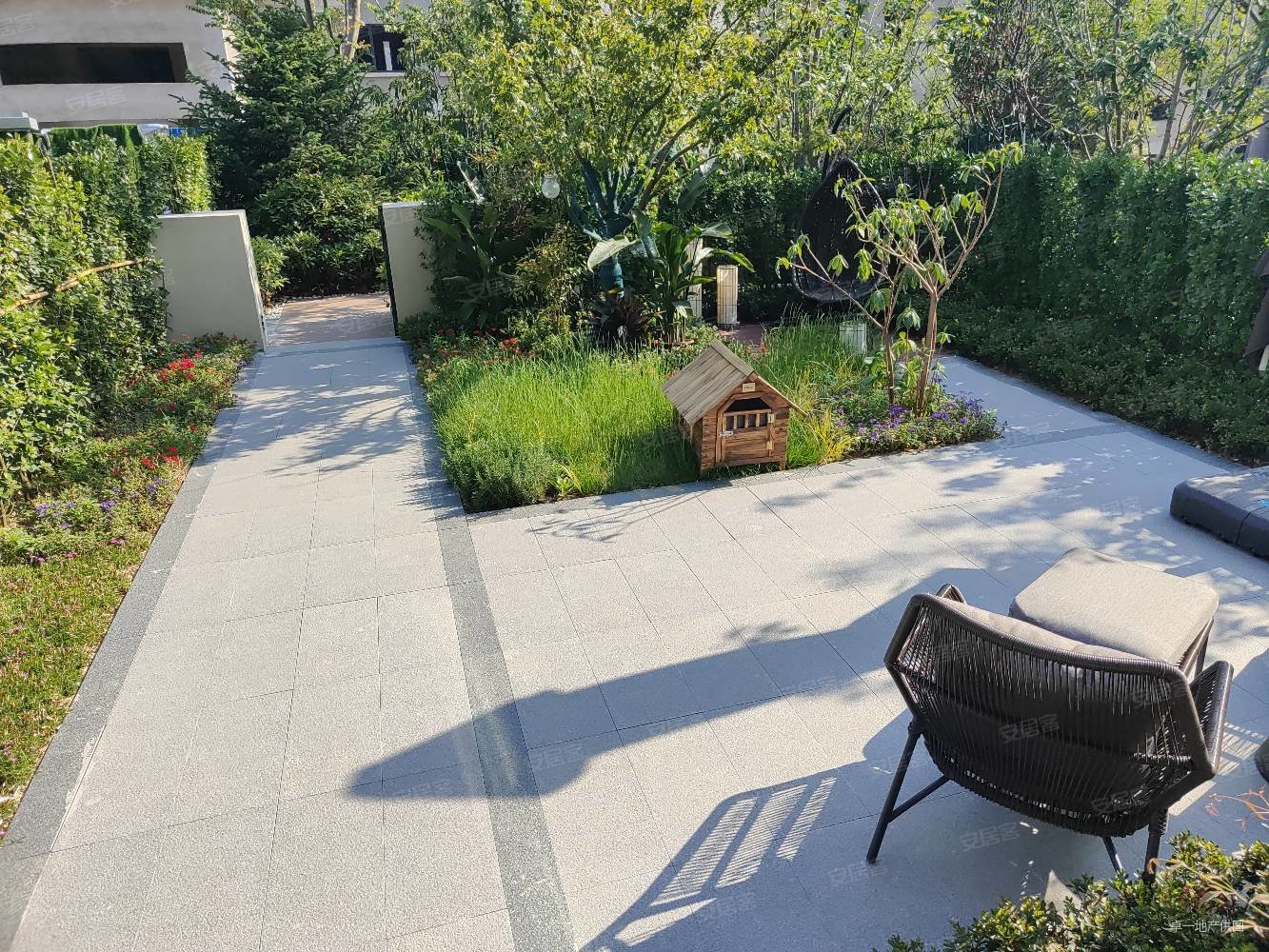 华发北4层别墅(悦海锦府)南北院70年大产权