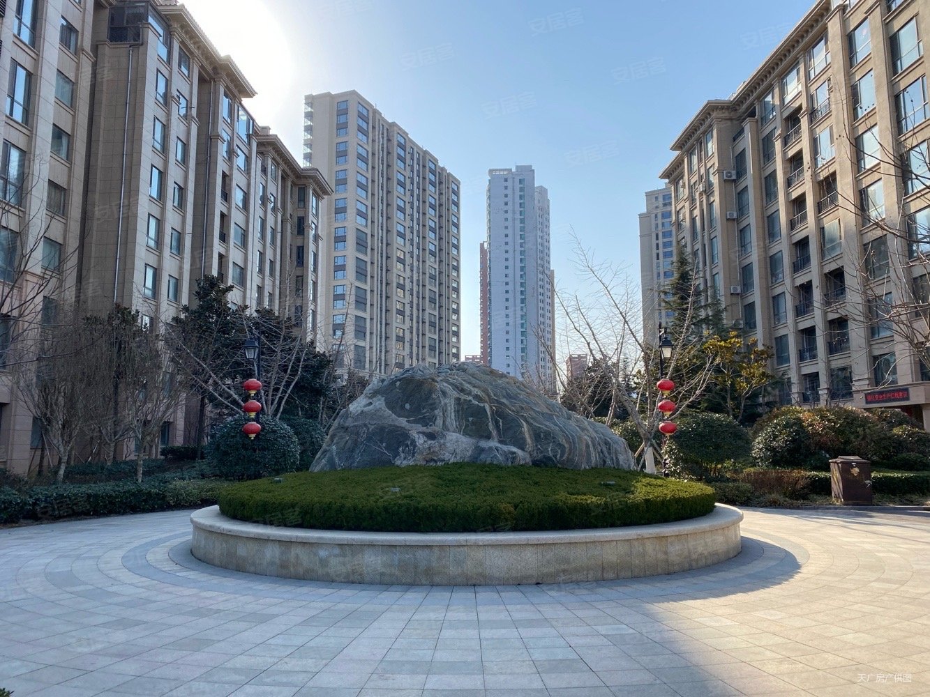 建东悦海湾 4室2厅3卫 毛坯