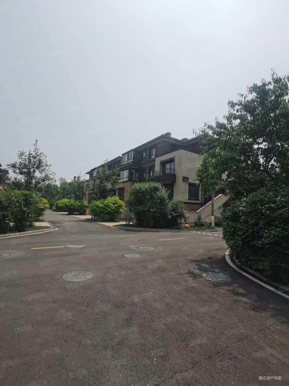 牛驼别墅东边户268万,满二