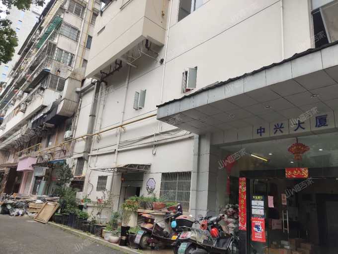 中兴大厦3室2厅预约看房