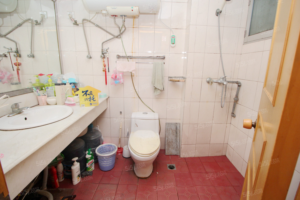 嘉绿西苑二手房,新出不占**好房中间楼层安静位置无遮挡好房!