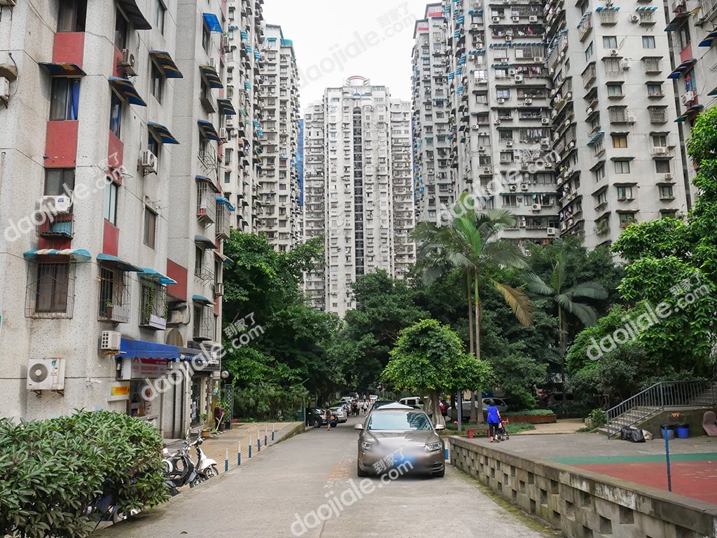 渝北区 加州花园4房128万