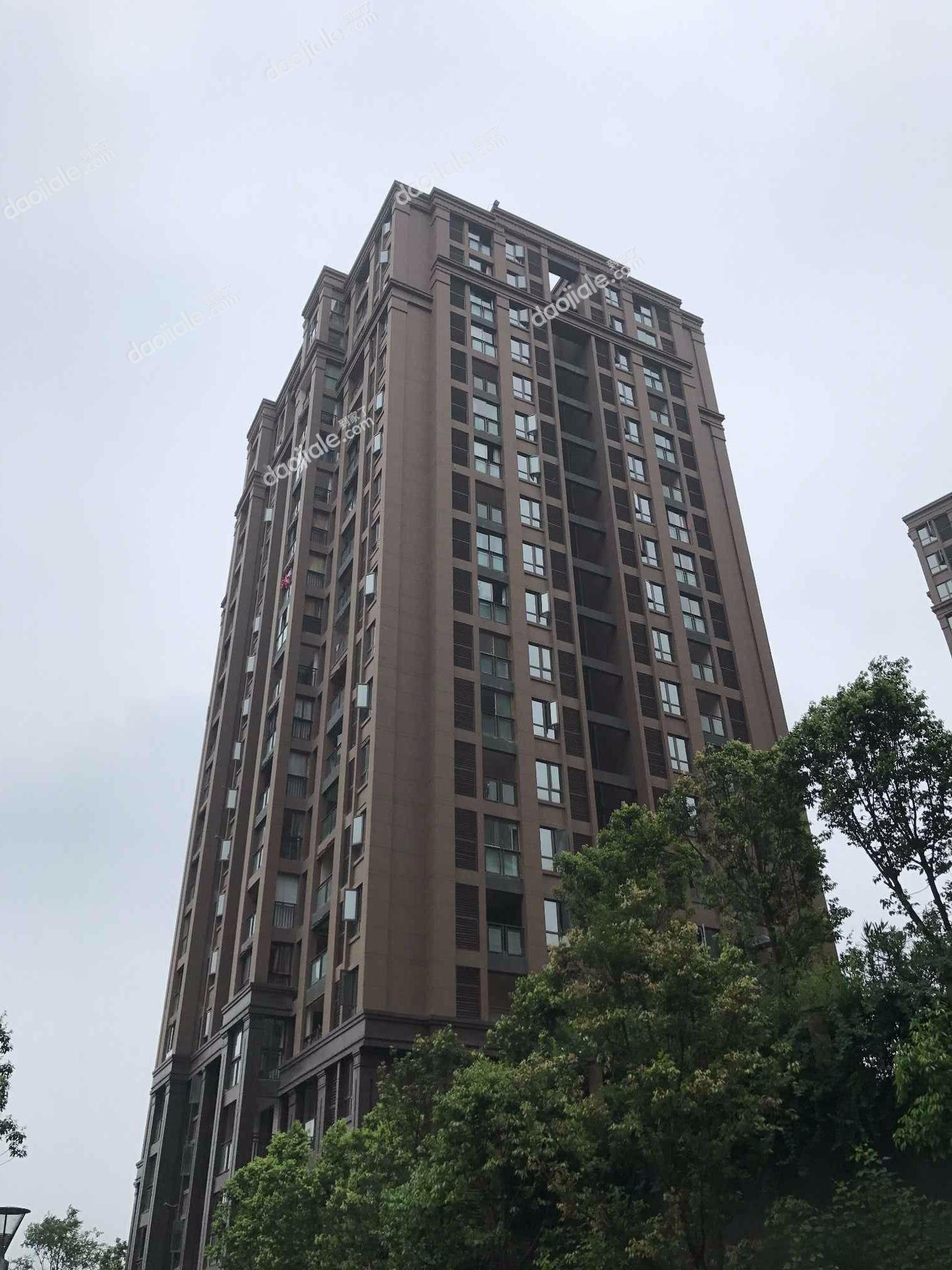 大渡口区 绿地城二期3房95万