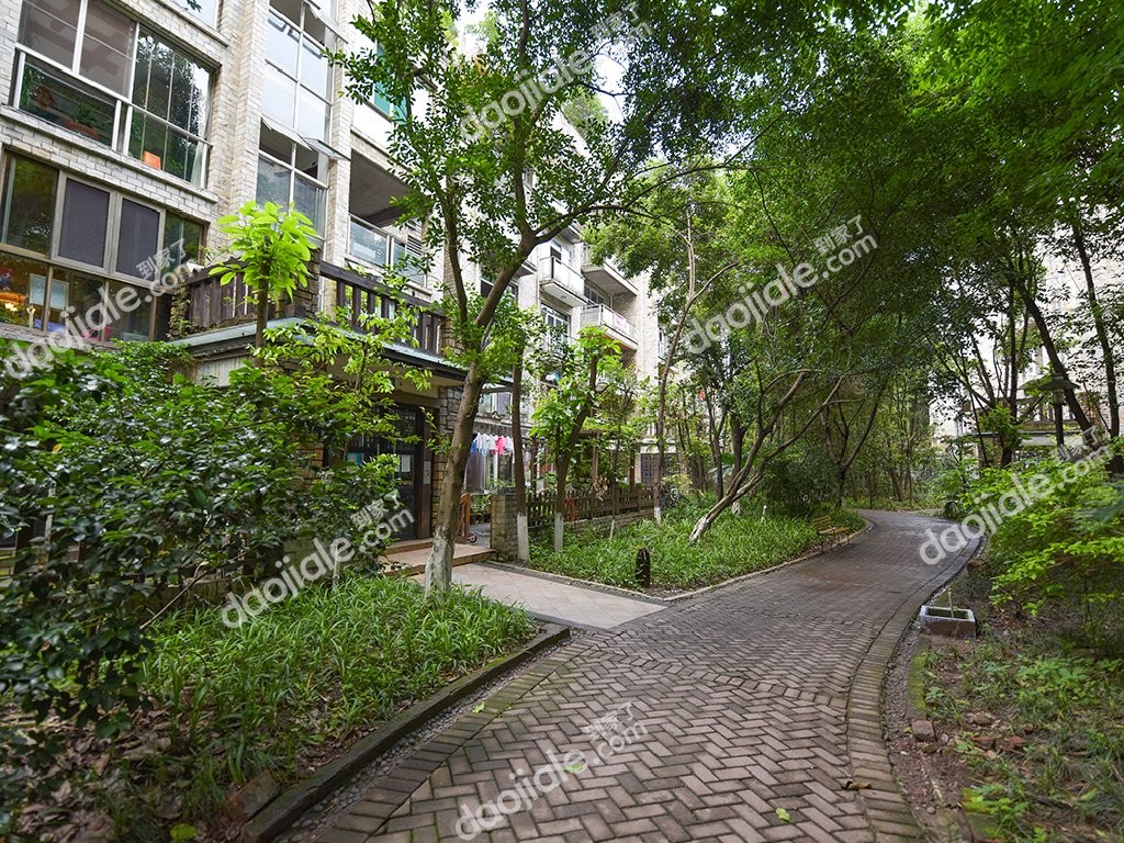 大渡口区 晋愉绿岛映像3房130万