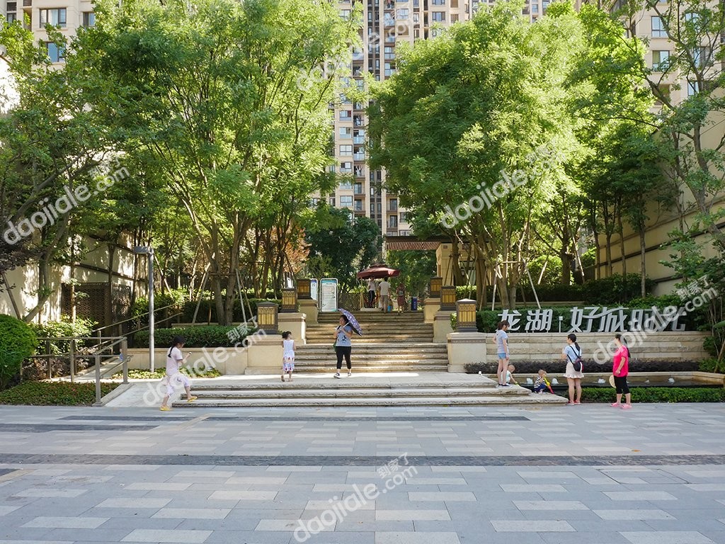 沙坪坝区 龙湖好城时光3房183万