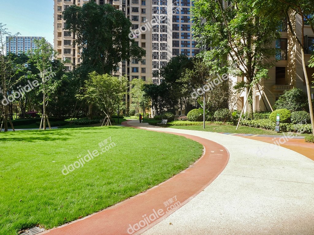 沙坪坝区 龙湖好城时光3房183万