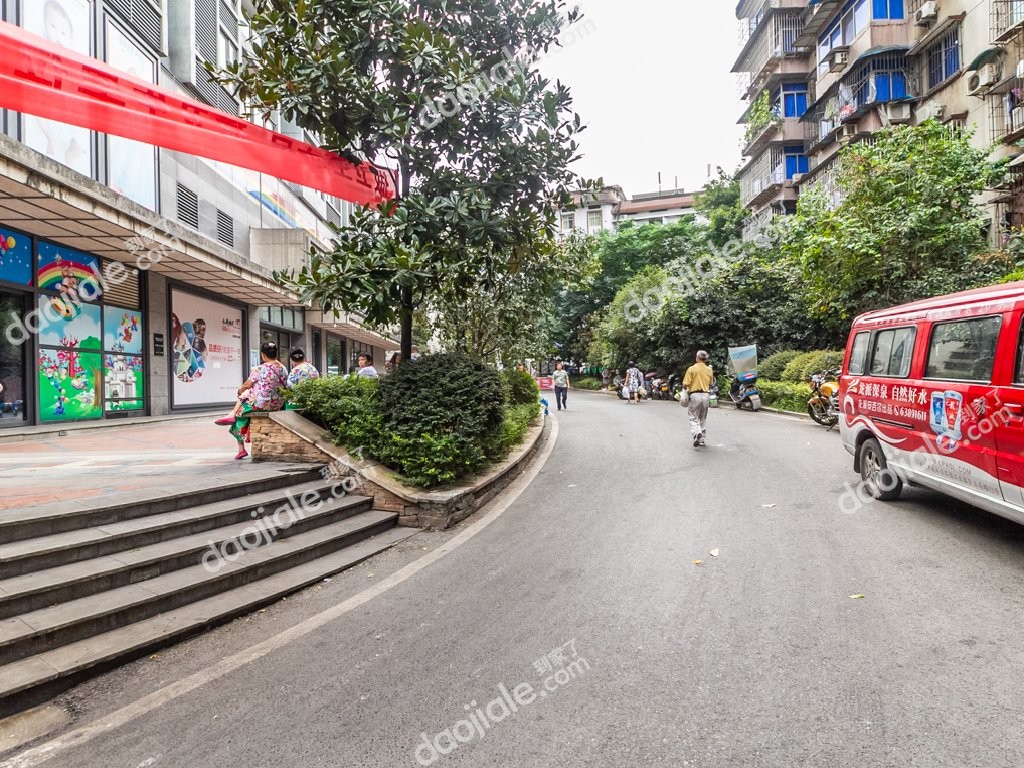 李家沱商圈区域 都和广场2室 看江!