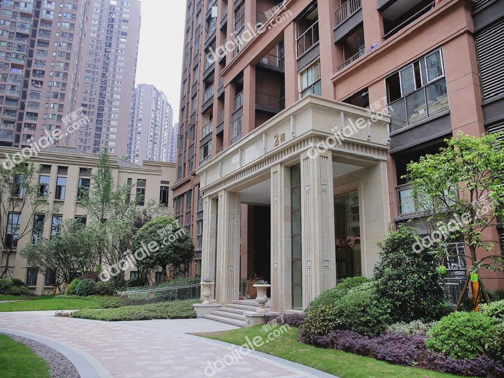 沙坪坝区 富洲新城.兰亭2房130万